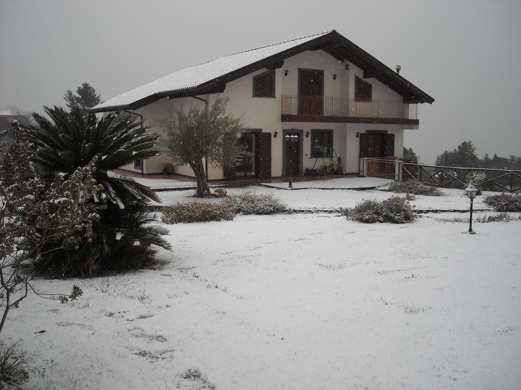 Aurora Dell'Etna Bed & Breakfast Zafferana Etnea Exterior photo